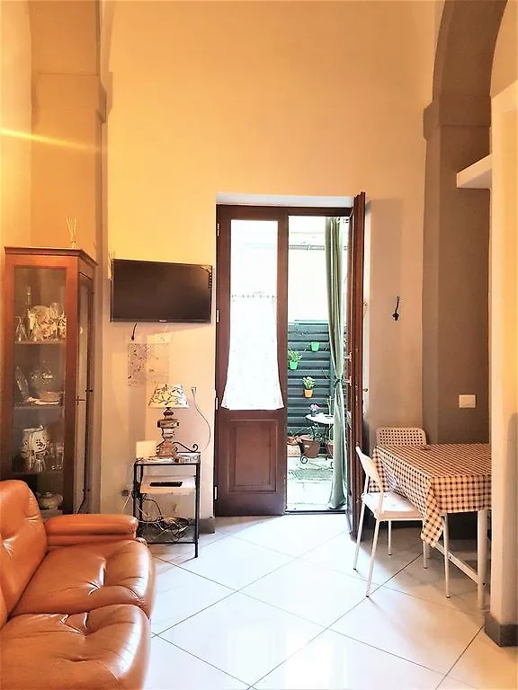 Peacefull In Duomo Apartment Florence